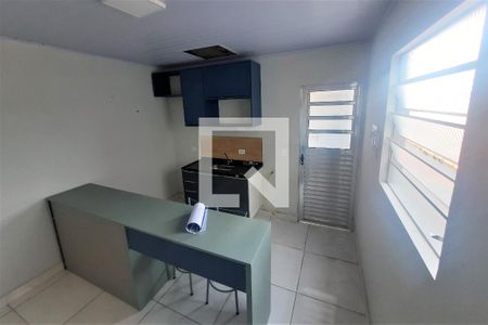 Sala/Cozinha de kitnet/studio para alugar com 1 quarto, 42m² em Parque São Bento, Sorocaba