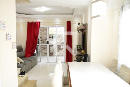 Sala de casa de condomínio para alugar com 2 quartos, 89m² em Jardim Petrópolis, Cotia