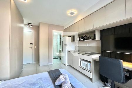 Sala/Quarto de kitnet/studio para alugar com 1 quarto, 24m² em Mirandópolis, São Paulo