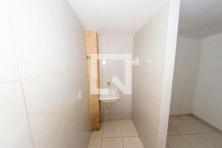 Cozinha e Área de Serviço de apartamento para alugar com 1 quarto, 20m² em Irajá, Rio de Janeiro