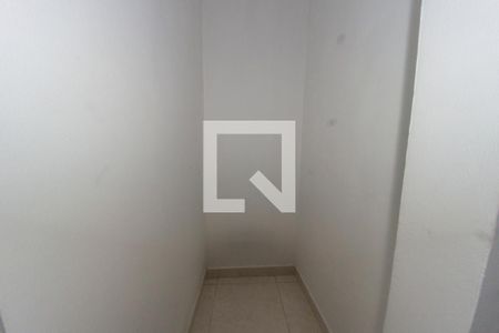 Closet de apartamento para alugar com 1 quarto, 20m² em Irajá, Rio de Janeiro