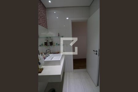 Suite Quarto 1  de casa à venda com 4 quartos, 180m² em Vila Romana, São Paulo