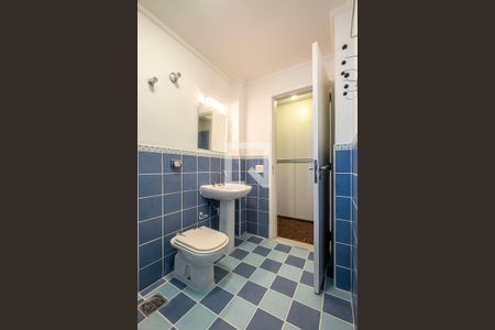 Apartamento para alugar com 125m², 3 quartos e 2 vagas Apartamento para alugar com 125m², 3 quartos e 2 vagasBanheiro