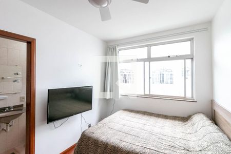 Casa à venda com 380m², 6 quartos e 4 vagasQuarto Suíte 2