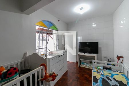 Casa à venda com 380m², 6 quartos e 4 vagasQuarto 5
