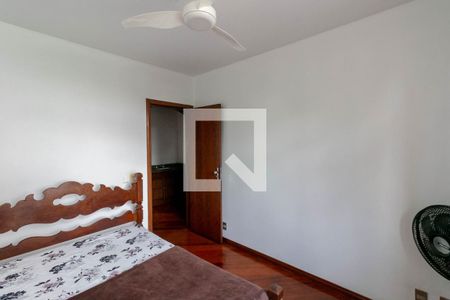 Quarto 1 de casa à venda com 6 quartos, 380m² em Havaí, Belo Horizonte