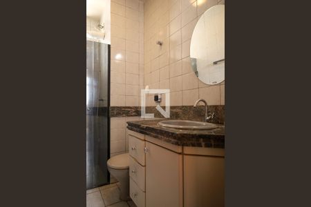 Apartamento à venda com 210m², 3 quartos e 2 vagasBanheiro