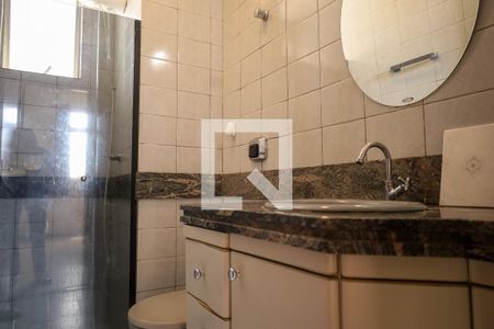 Apartamento à venda com 210m², 3 quartos e 2 vagasBanheiro
