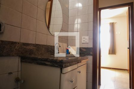 Apartamento à venda com 210m², 3 quartos e 2 vagasBanheiro