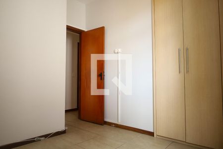 Apartamento à venda com 210m², 3 quartos e 2 vagasQuarto 2