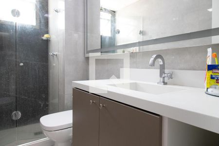 Apartamento à venda com 156m², 3 quartos e 2 vagasBanheiro social 2