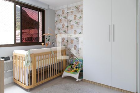 Apartamento à venda com 156m², 3 quartos e 2 vagasSuíte