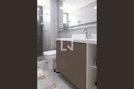 Apartamento à venda com 156m², 3 quartos e 2 vagasBanheiro social 2