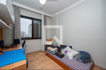 Apartamento à venda com 110m², 3 quartos e 2 vagasQuarto 2