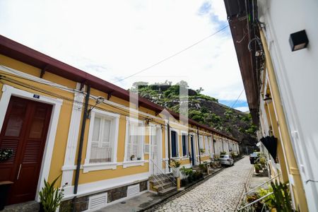 Casa para alugar com 85m², 2 quartos e 1 vaga Casa para alugar com 85m², 2 quartos e 1 vagaÁrea Externa