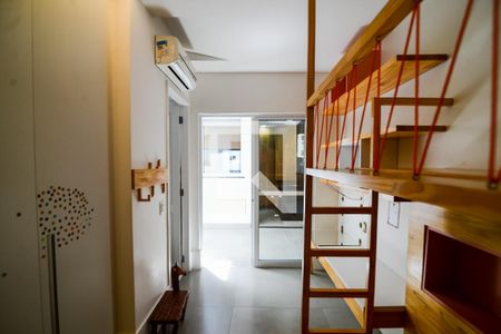 Casa para alugar com 85m², 2 quartos e 1 vaga Casa para alugar com 85m², 2 quartos e 1 vagaSuíte