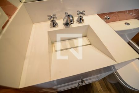 Casa para alugar com 85m², 2 quartos e 1 vaga Casa para alugar com 85m², 2 quartos e 1 vagaBanheiro da Suíte