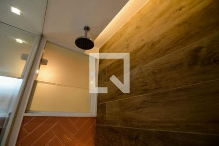 Casa para alugar com 85m², 2 quartos e 1 vaga Casa para alugar com 85m², 2 quartos e 1 vagaBanheiro da Suíte