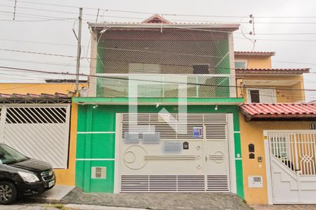 Casa para alugar com 200m², 3 quartos e 2 vagas Casa para alugar com 200m², 3 quartos e 2 vagasFachada