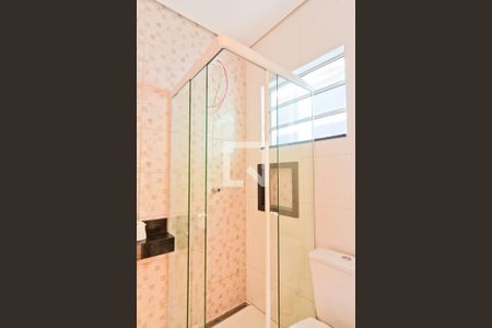 Casa para alugar com 200m², 3 quartos e 2 vagas Casa para alugar com 200m², 3 quartos e 2 vagasBanheiro da Suíte 2