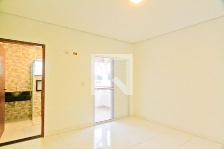 Casa para alugar com 200m², 3 quartos e 2 vagas Casa para alugar com 200m², 3 quartos e 2 vagasSuíte 3