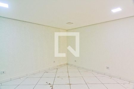 Casa para alugar com 200m², 3 quartos e 2 vagas Casa para alugar com 200m², 3 quartos e 2 vagasPorão