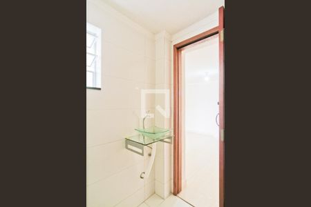 Casa para alugar com 200m², 3 quartos e 2 vagas Casa para alugar com 200m², 3 quartos e 2 vagasBanheiro de Serviço