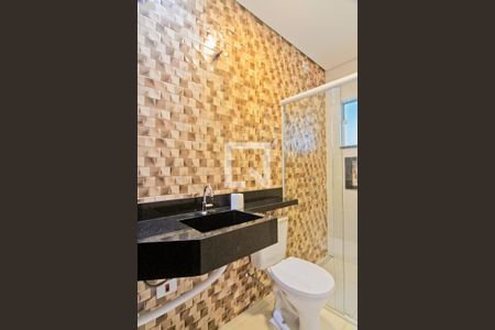 Casa para alugar com 200m², 3 quartos e 2 vagas Casa para alugar com 200m², 3 quartos e 2 vagasBanheiro da Suíte 1