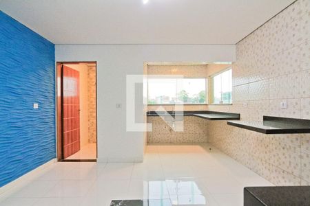 Casa para alugar com 200m², 3 quartos e 2 vagas Casa para alugar com 200m², 3 quartos e 2 vagasCozinha