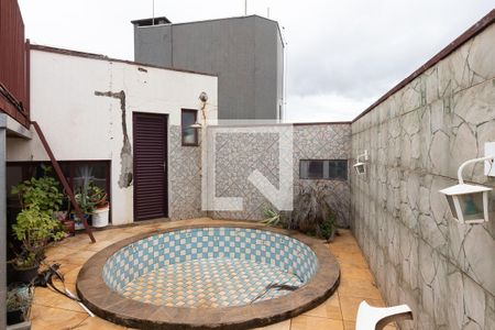 Apartamento para alugar com 160m², 3 quartos e 2 vagasPiscina