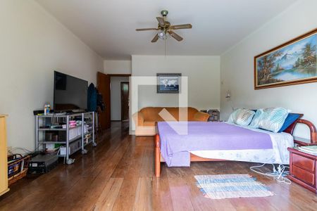 Casa à venda com 600m², 5 quartos e 2 vagasQuarto 5 - Suíte 2