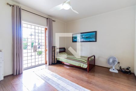 Casa à venda com 600m², 5 quartos e 2 vagasQuarto 2