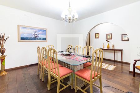 Casa à venda com 600m², 5 quartos e 2 vagasSala de Jantar