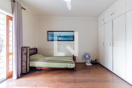 Casa à venda com 600m², 5 quartos e 2 vagasQuarto 2