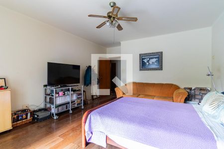 Casa à venda com 600m², 5 quartos e 2 vagasQuarto 5 - Suíte 2