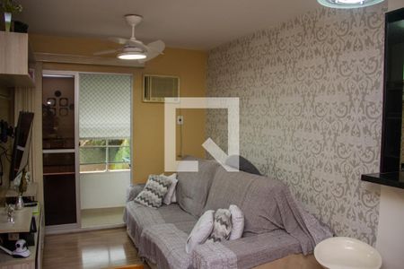 Sala  de apartamento para alugar com 2 quartos, 53m² em Piedade, Rio de Janeiro
