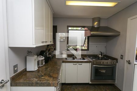 Apartamento à venda com 315m², 3 quartos e 5 vagas Apartamento à venda com 315m², 3 quartos e 5 vagasCozinha