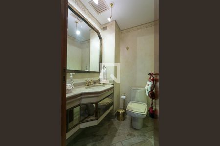 Apartamento à venda com 315m², 3 quartos e 5 vagas Apartamento à venda com 315m², 3 quartos e 5 vagasLavabo