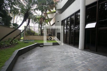 Apartamento à venda com 315m², 3 quartos e 5 vagas Apartamento à venda com 315m², 3 quartos e 5 vagasÁrea comum