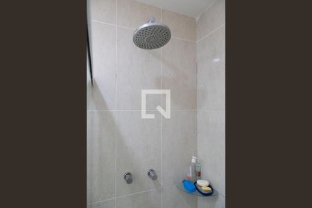 Casa de condomínio à venda com 240m², 4 quartos e 2 vagas Casa de condomínio à venda com 240m², 4 quartos e 2 vagasBanheiro da suíte 4