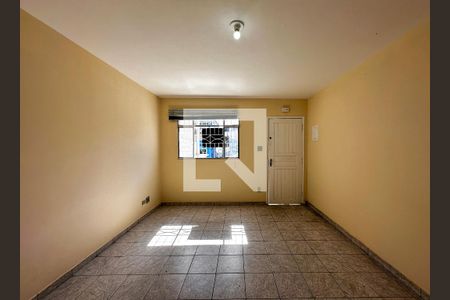 Sala de casa para alugar com 2 quartos, 70m² em Campo Belo, São Paulo