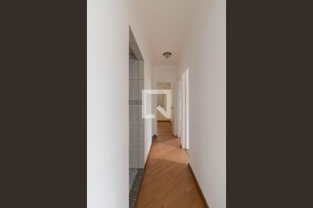 Corredor de apartamento à venda com 3 quartos, 60m² em Macedo, Guarulhos