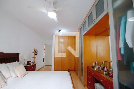 Casa à venda com 400m², 5 quartos e 2 vagas Casa à venda com 400m², 5 quartos e 2 vagasSuíte 1