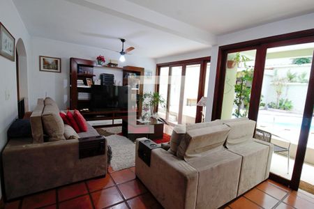 Casa à venda com 400m², 5 quartos e 2 vagas Casa à venda com 400m², 5 quartos e 2 vagasSala 2