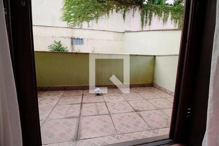 Casa à venda com 400m², 5 quartos e 2 vagas Casa à venda com 400m², 5 quartos e 2 vagasVaranda da Suíte 2