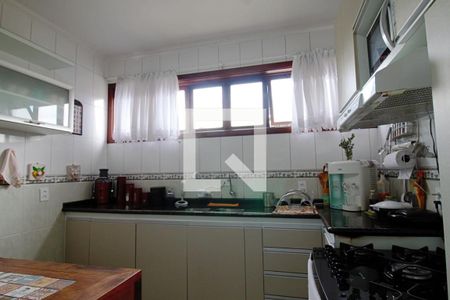 Casa à venda com 400m², 5 quartos e 2 vagas Casa à venda com 400m², 5 quartos e 2 vagasCozinha