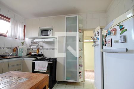 Casa à venda com 400m², 5 quartos e 2 vagas Casa à venda com 400m², 5 quartos e 2 vagasCozinha
