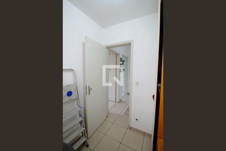 Casa à venda com 400m², 5 quartos e 2 vagas Casa à venda com 400m², 5 quartos e 2 vagasCloset