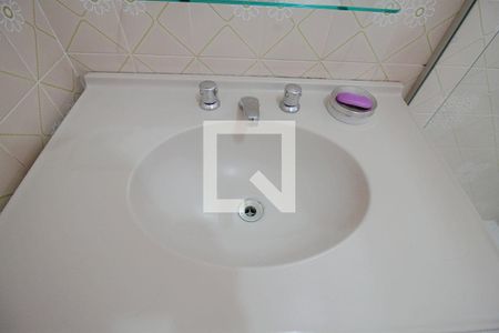 Casa à venda com 400m², 5 quartos e 2 vagas Casa à venda com 400m², 5 quartos e 2 vagasBanheiro da Suíte 2