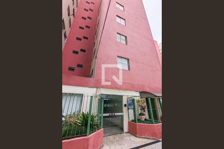 Apartamento para alugar com 62m², 3 quartos e 1 vaga Apartamento para alugar com 62m², 3 quartos e 1 vagaFachada